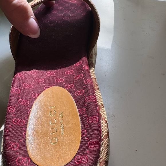 NIB Authentic Gucci Angelina platform slides - Picture 8 of 10